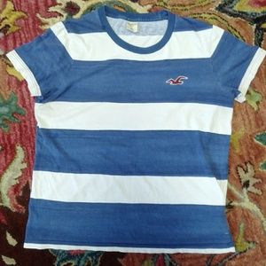 Hollister tee